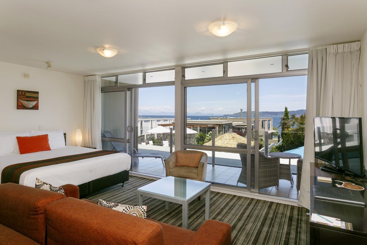 אגם טאופו The Reef Resort מראה חיצוני תמונה