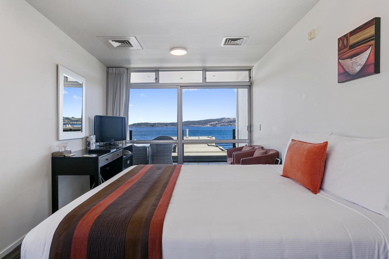 אגם טאופו The Reef Resort מראה חיצוני תמונה